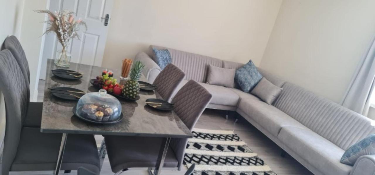 Stylish & Cozy 2-Bedroom Flat In Hoxton & Shoreditch Londres Exterior foto